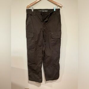 Duluth Trading Co. Men’s Flex Fire Hose Pants